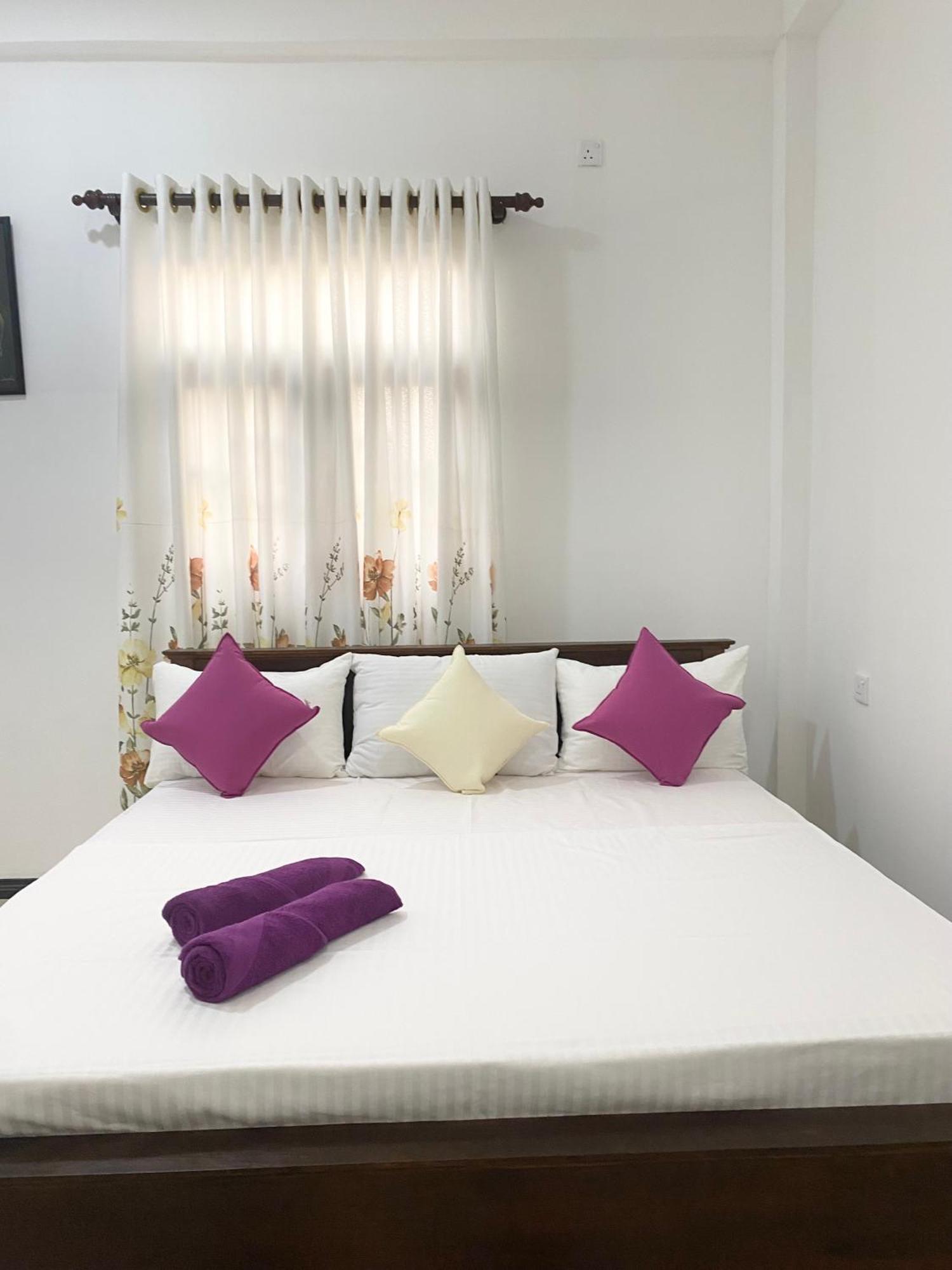 Mario Family Villa And Restaurant Negombo Exterior photo